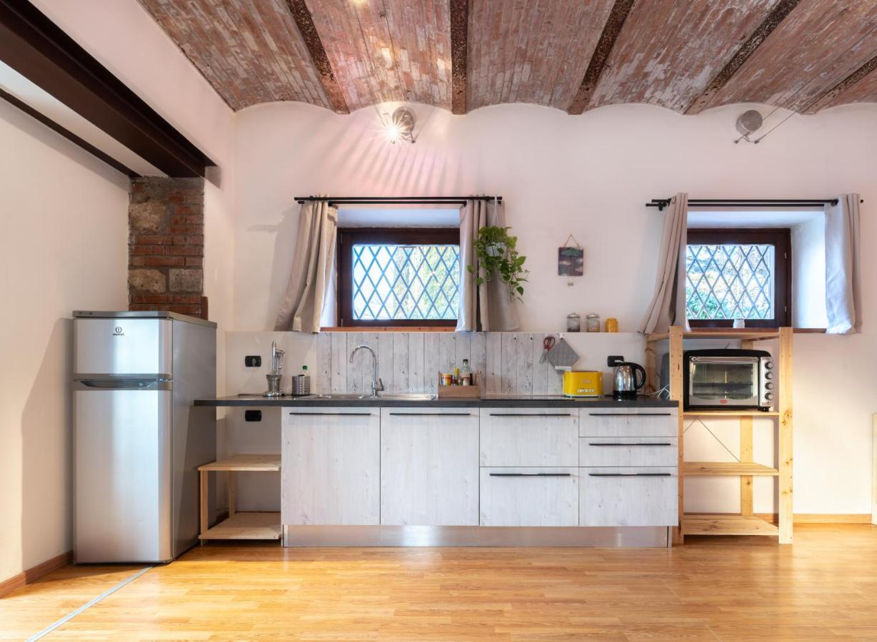 Il Nido Della Buonanotte 2 Kids Friendly Apartment Verona Bagian luar foto